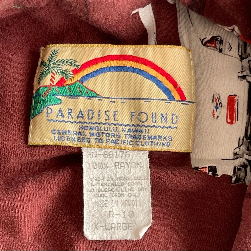 Vintage Paradise Found Men's GM‎ 57 Chevy Hawaiian Camp Shirt